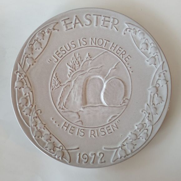 Vintage Frankoma Pottery 1972 Easter Jesus Is Not Here He is Risen Oral Roberts - Picture 1 of 5
